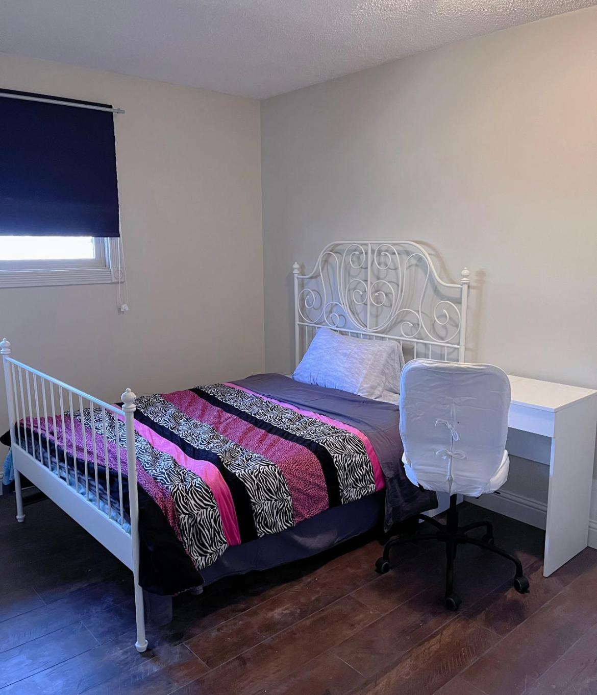 Calgary-Banff House Close Lrt&Dt&Free Parking 아파트 외부 사진