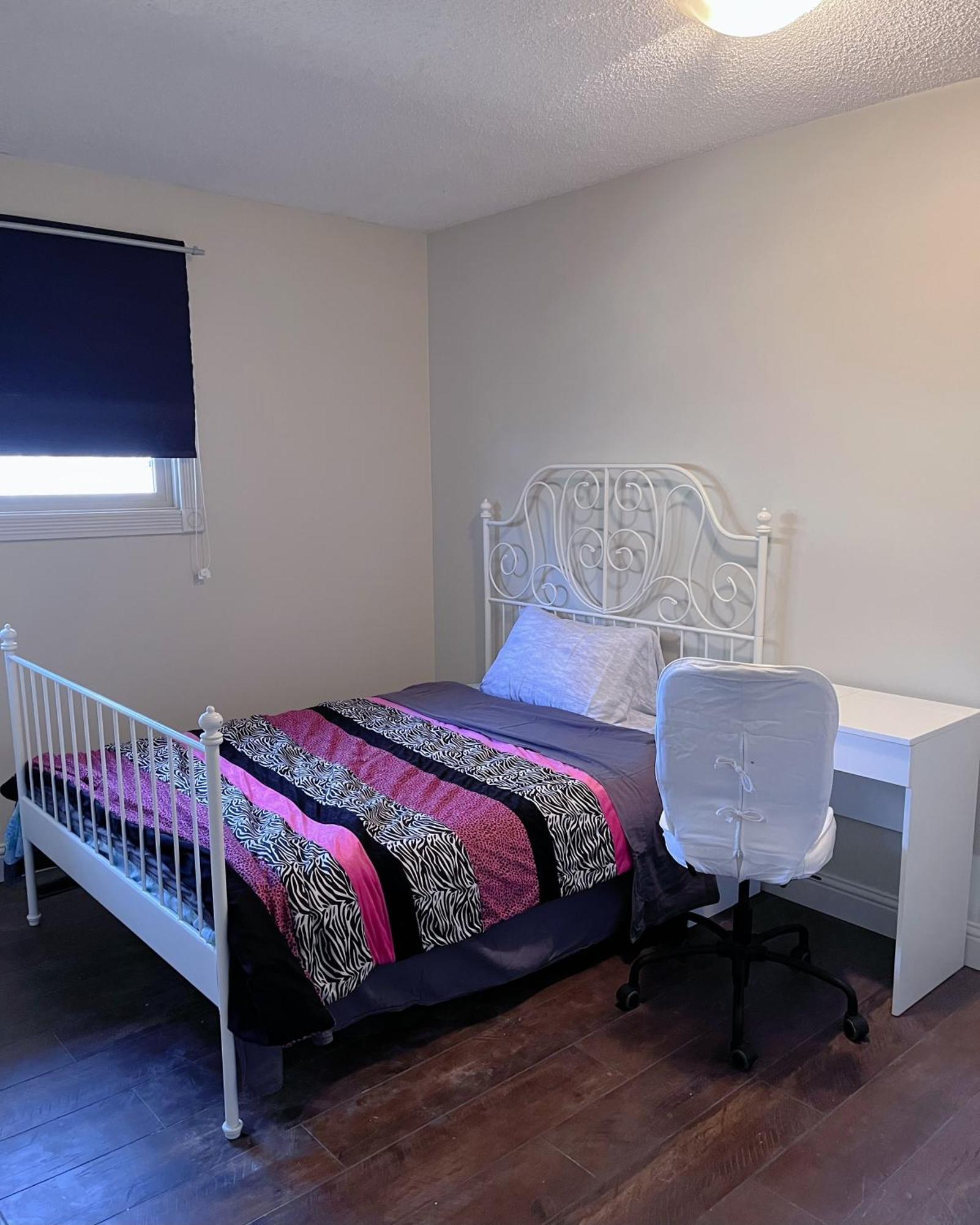 Calgary-Banff House Close Lrt&Dt&Free Parking 아파트 외부 사진